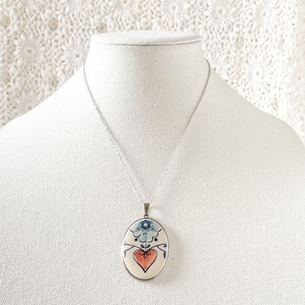 Johnson Bros. Hearts and Flowers Pendant